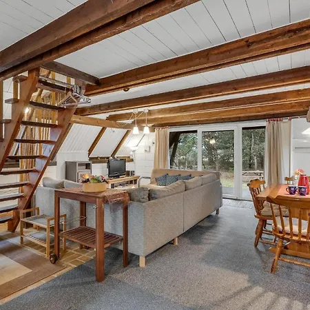 In With Wifi Nyaraló