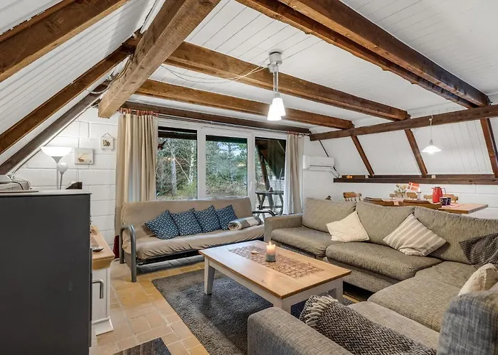 In With Wifi Nyaraló *